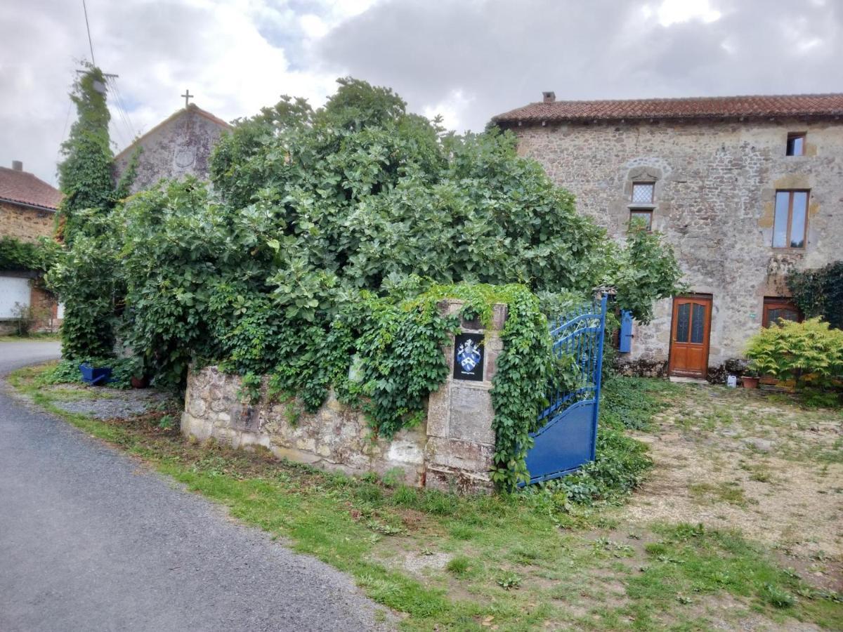 Converted Medieval Chapel Gite In Limousin Country Rancon Exterior photo
