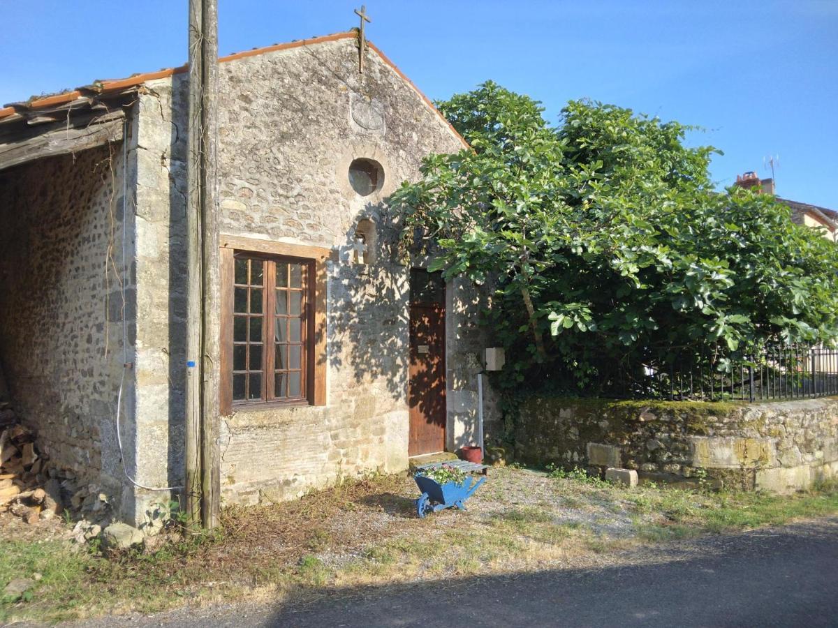 Converted Medieval Chapel Gite In Limousin Country Rancon Exterior photo